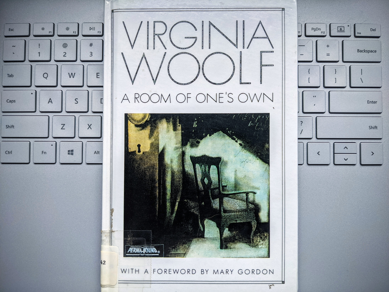 Book Review #2: A Room of One’s Own by Virginia Woolf