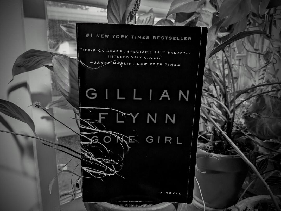 Book Review #26: Gone Girl by Gillian Flynn